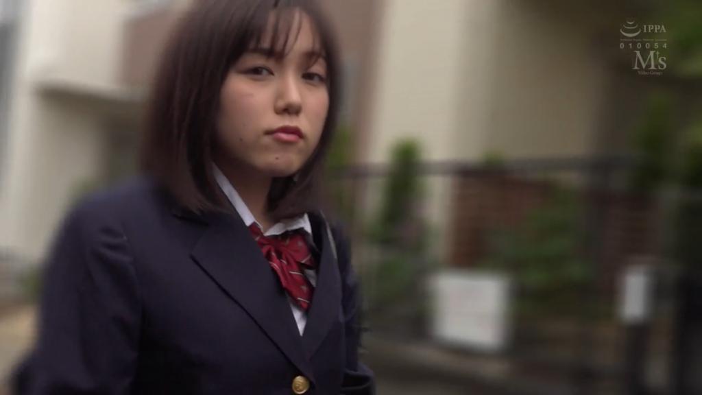 田中ねね　アナル舐め